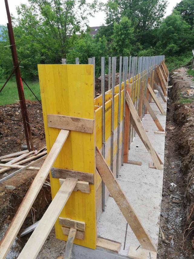 Ограда - подпорна стена в гр.София, кв